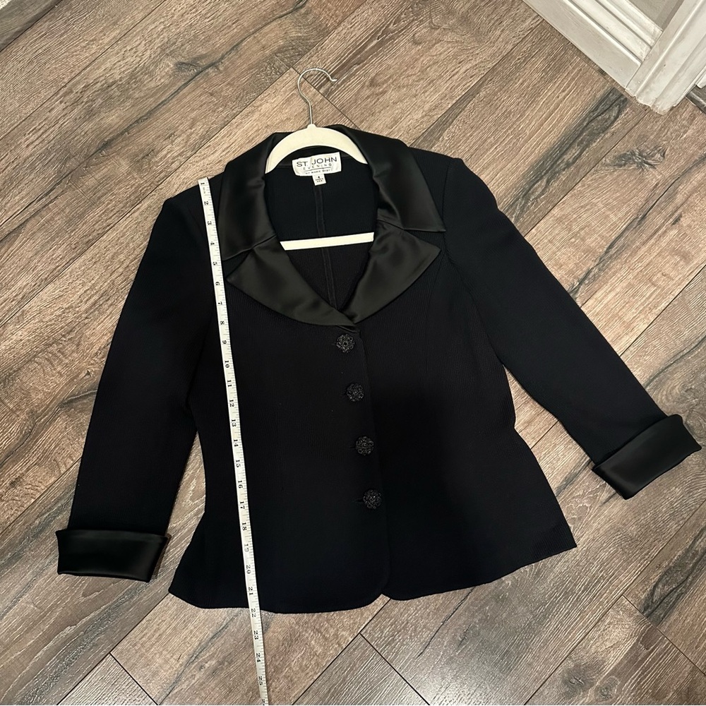 St. John Evening by Marie Gray black 2p set blazer and skirt